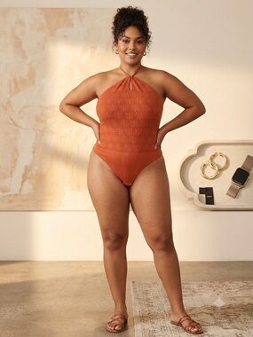 Textured Halter Bodysuit